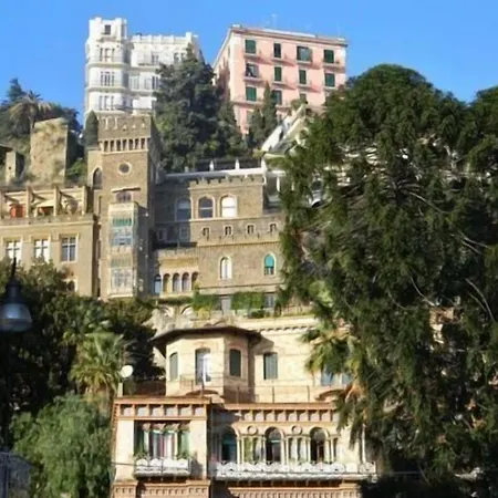 Amedeo Square-2